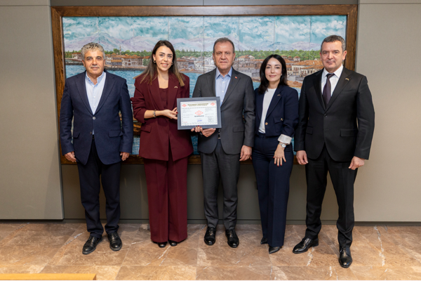 Mersin Büyükşehir Belediyesi, TS ISO 10002 Belgesi’ni aldı