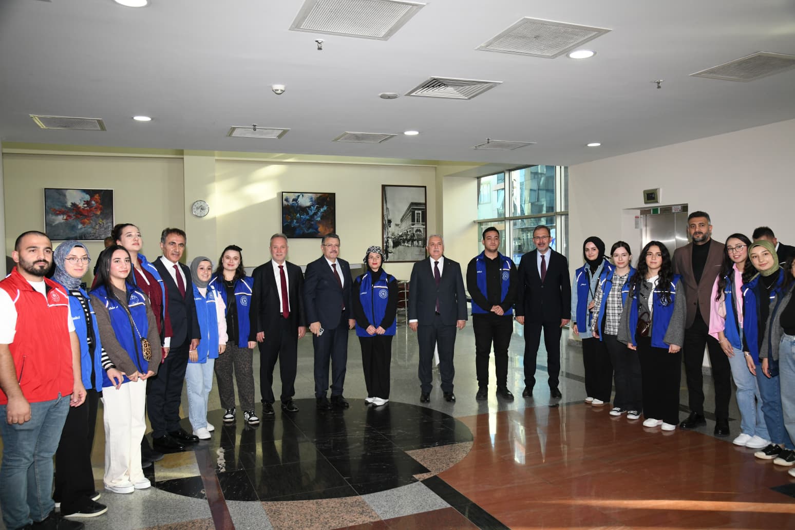 Genç: Engelli kardeşlerimiz bu şehrin yükü değil bereketidir