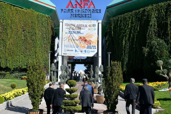 Türkiye Arıcılık Fuarı, Ankara’da ziyaretçilerini ağırlıyor