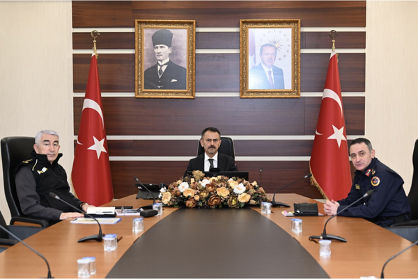 Vali Aktaş, VKS toplantısına katıldı