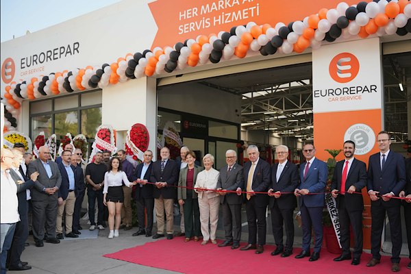 Eurorepar Car Service 300’üncü servis noktasını İzmir’de açtı