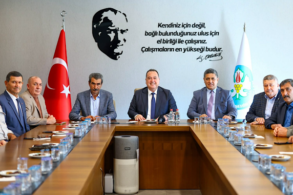 Manisa'da 16 ilçeye 20,9 milyon liralık tarım ekipmanı desteği