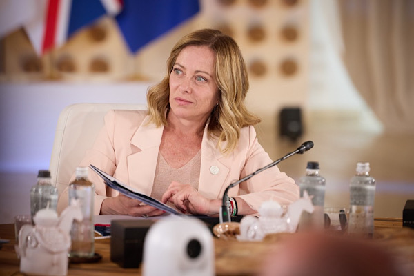 Meloni: Rodriguez'in yeni bir döneme öncülük edeceğini umuyorum