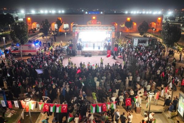Şanlıurfa’da Filistin konvoyuna destek