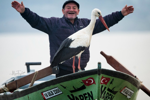 Yaren Leylek ve Adem Amca'nın dostluğu İzmir Sanat'ta anlatılacak