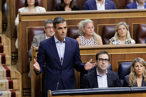 Sanchez: Avrupa, Ukrayna'da adil barış için kendi sesine sahip olmalı
