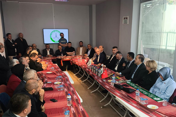 Aktaş ve Büyükakın’dan dernek ziyareti