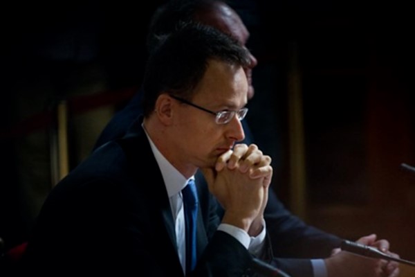 Szijjarto: Macar askerleri NATO güvenliğine önemli katkı sağlıyor